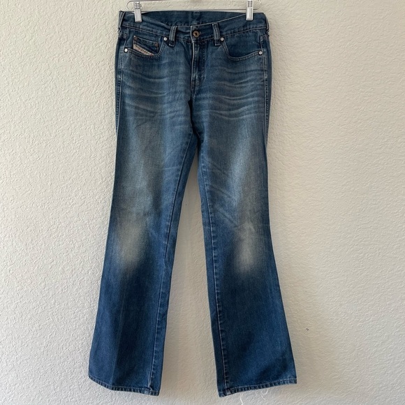 Vintage Diesel Flare Jeans Size 30 Tall Made in Italy - Picture 2 of 9